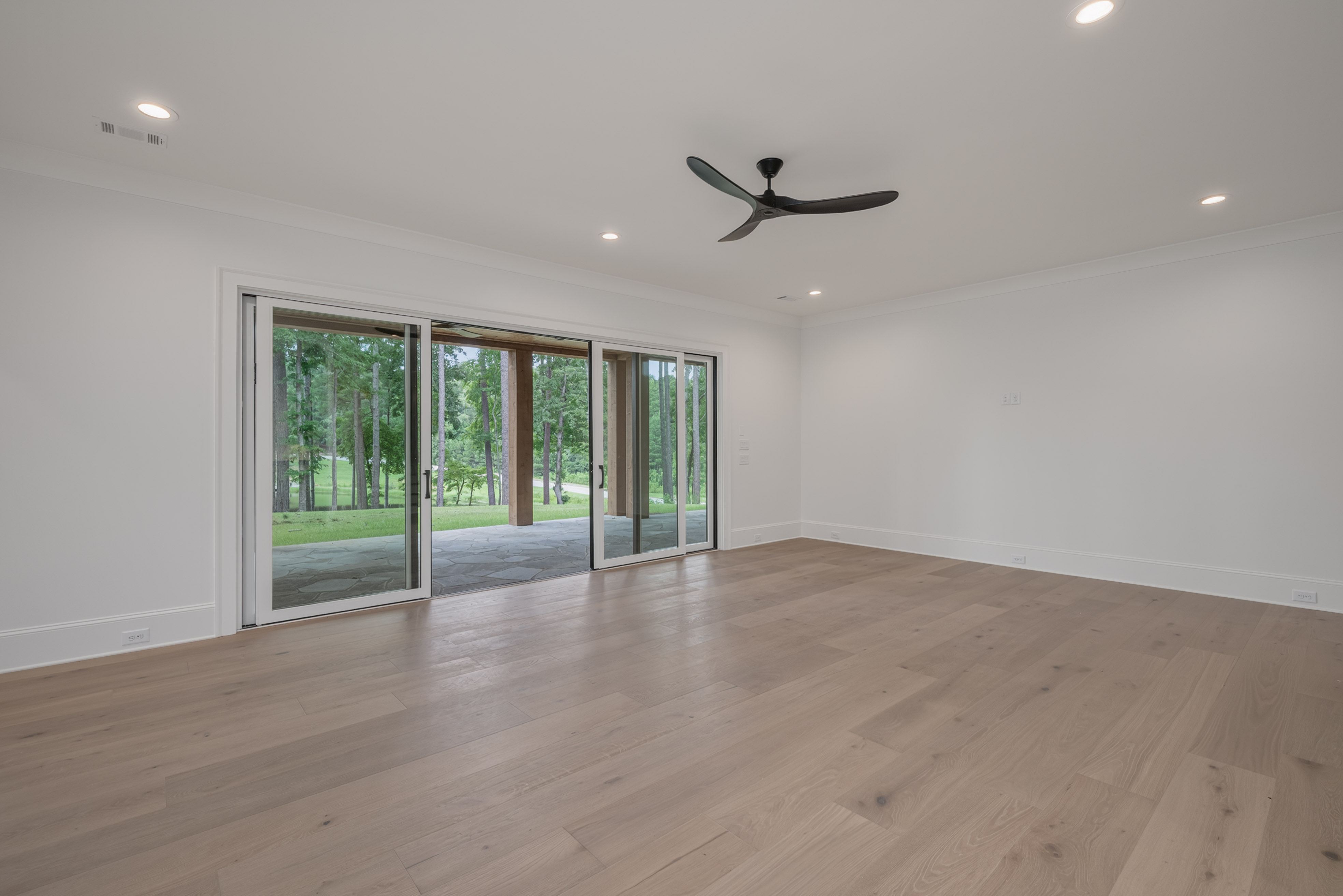 1049 Pond Crest Lane image 41